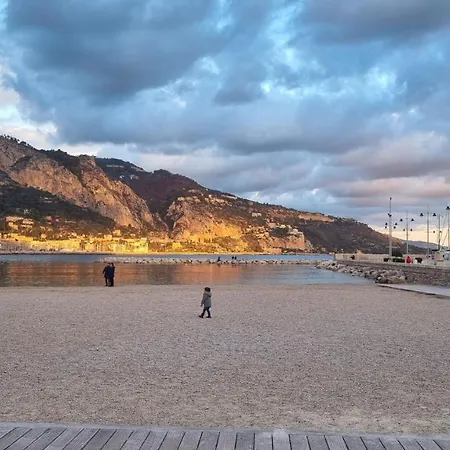 Charmant Chaleureux Au Coeur De - Goya House- Apartment Menton